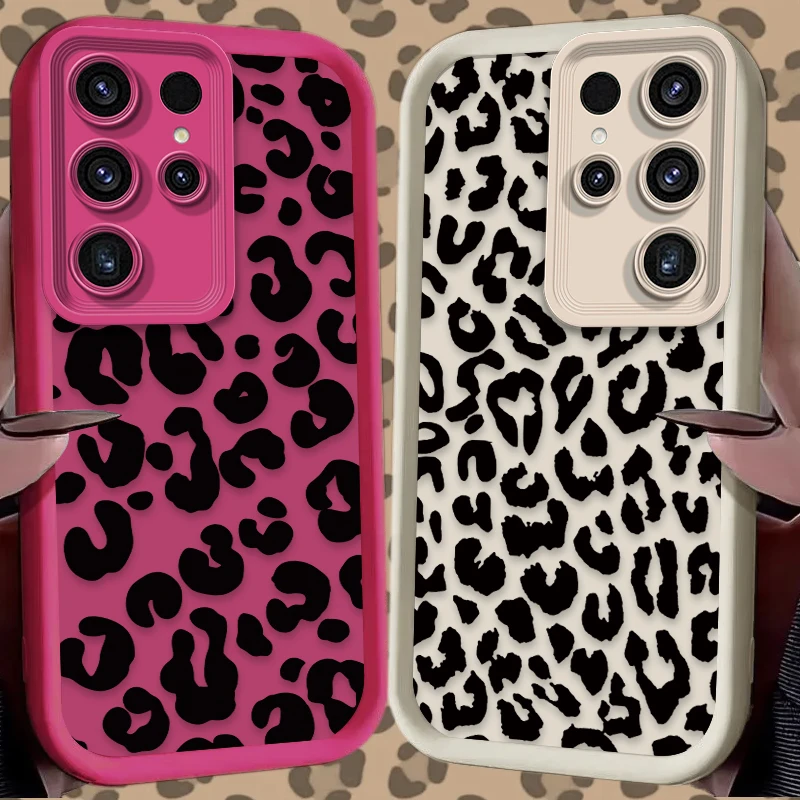 Chic Black Leopard Print Phone Case