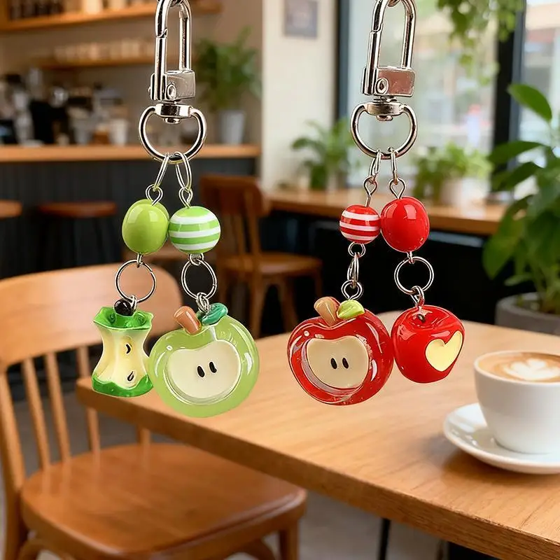 Koreanischer Transparenter Harz-Frucht-Schlüsselanhänger Niedlicher Cartoon Kratzfester Taschenanhänger für den täglichen Gebrauch am Rucksack