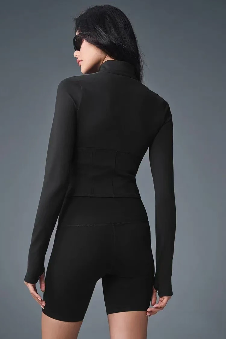 Yoga-Mantel für Damen, langärmelig, kurz geschnitten, schmal geschnitten, tailliert, Sport, Radfahren, einfarbiges Oberteil – Detail 1