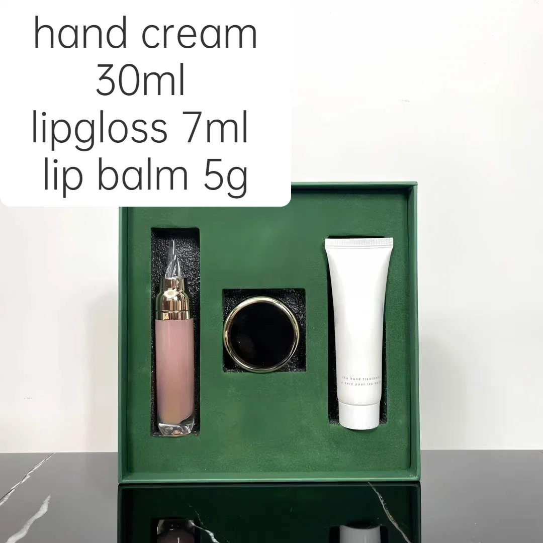 

2023 Fashion New hand Cream 30ml lipgloss 7ml lip balm 5g make up care gift box