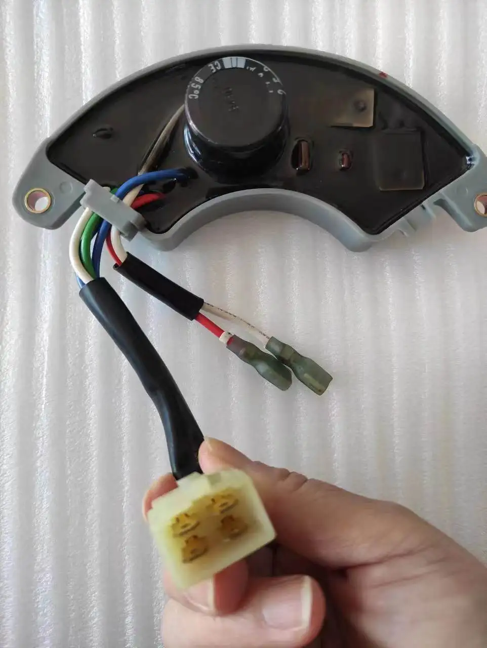 EP6500 AVR ڵ   250V 470UF EC6500CX  ǰ,   ǰ