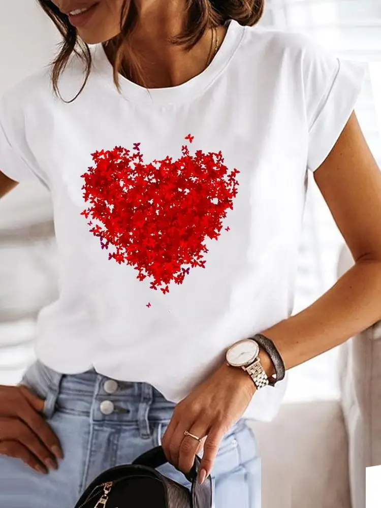 Asymmetrical Hem Heart Decorated Women T-Shirt