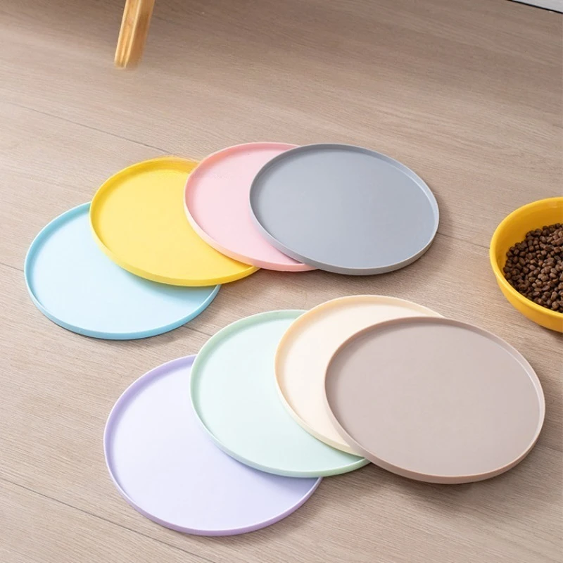 Pet meal mats are leak proof waterproof anti slip dirty and easy to cleanThey are rubber mats for cat and dog bowls and utensils Pet meal mats are leak proof waterproof anti slip dirty and easy to cleanThey are rubber mats for cat and dog bowls and utensils