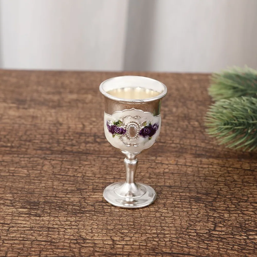 Gold Vintage Wine Goblet - European-Style Drinkware