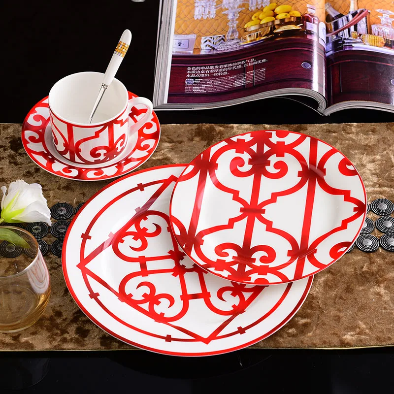European Decor Modern Ceramics Western Food Plates Bone Porcelain Steak Ornaments Tableware Cups Dessert Tray