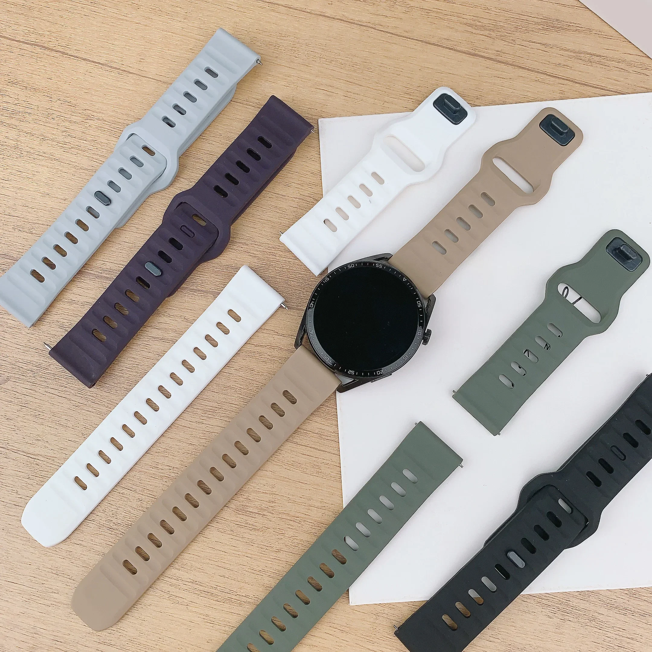 Versatile 22mm Silicone Smartwatch Strap - Premium Watchband Bracelet