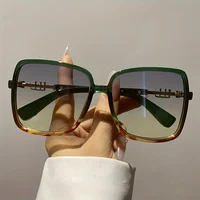 Retro Two-Tone Fashion Sunglasses 5