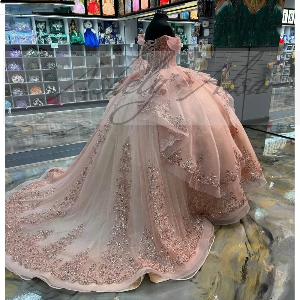 Mexican 15 Year Gold Girl Quinceanera Dresses Off Shoulder Lace Applique Big Puffy Skirt Prom Birthday Party Dress 16