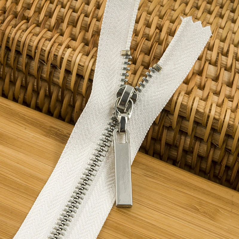 Молния комплект. Молния комплект. Молния комплект. Молния тр5. Молнии спираль т5 хаки.