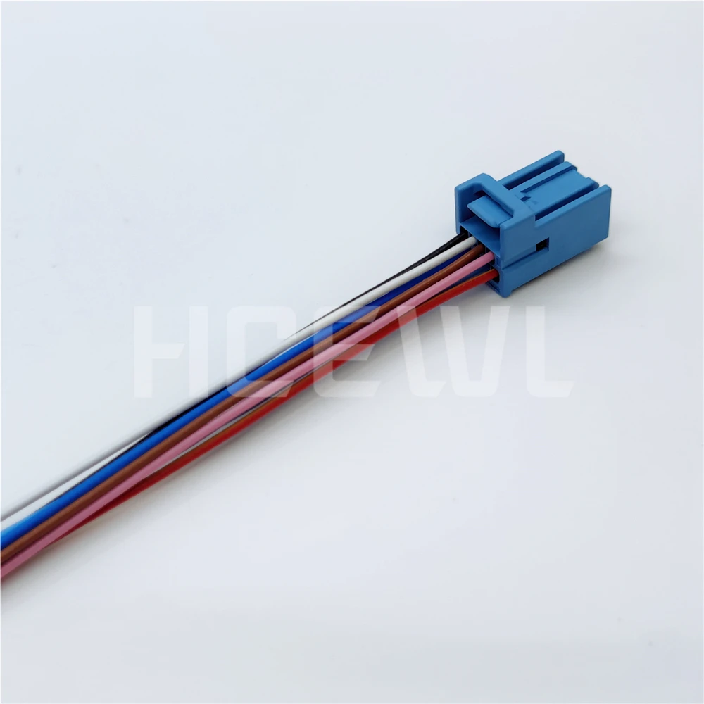 MX34008SF4 8PIN car connector wire harness plug