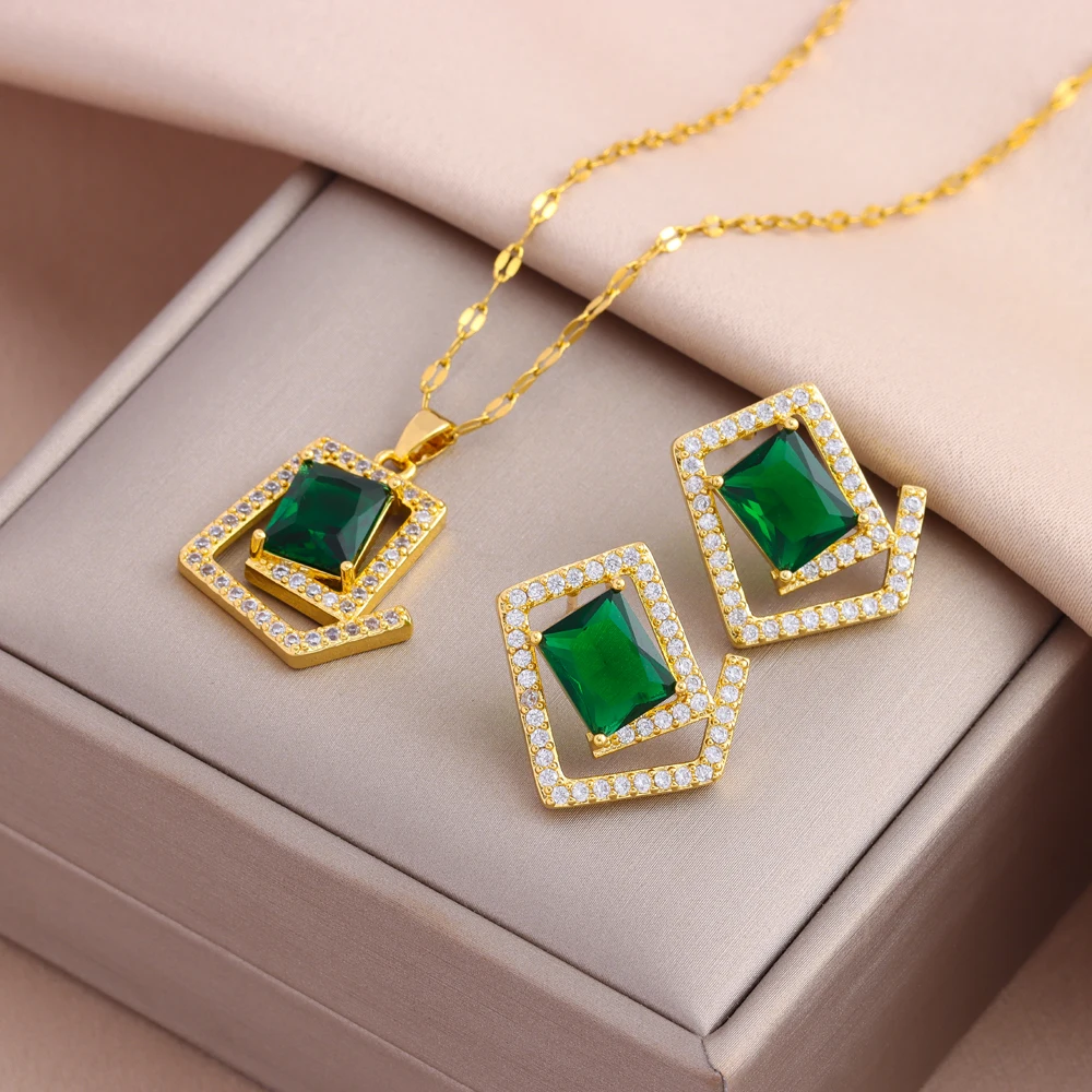 6111 Set Green