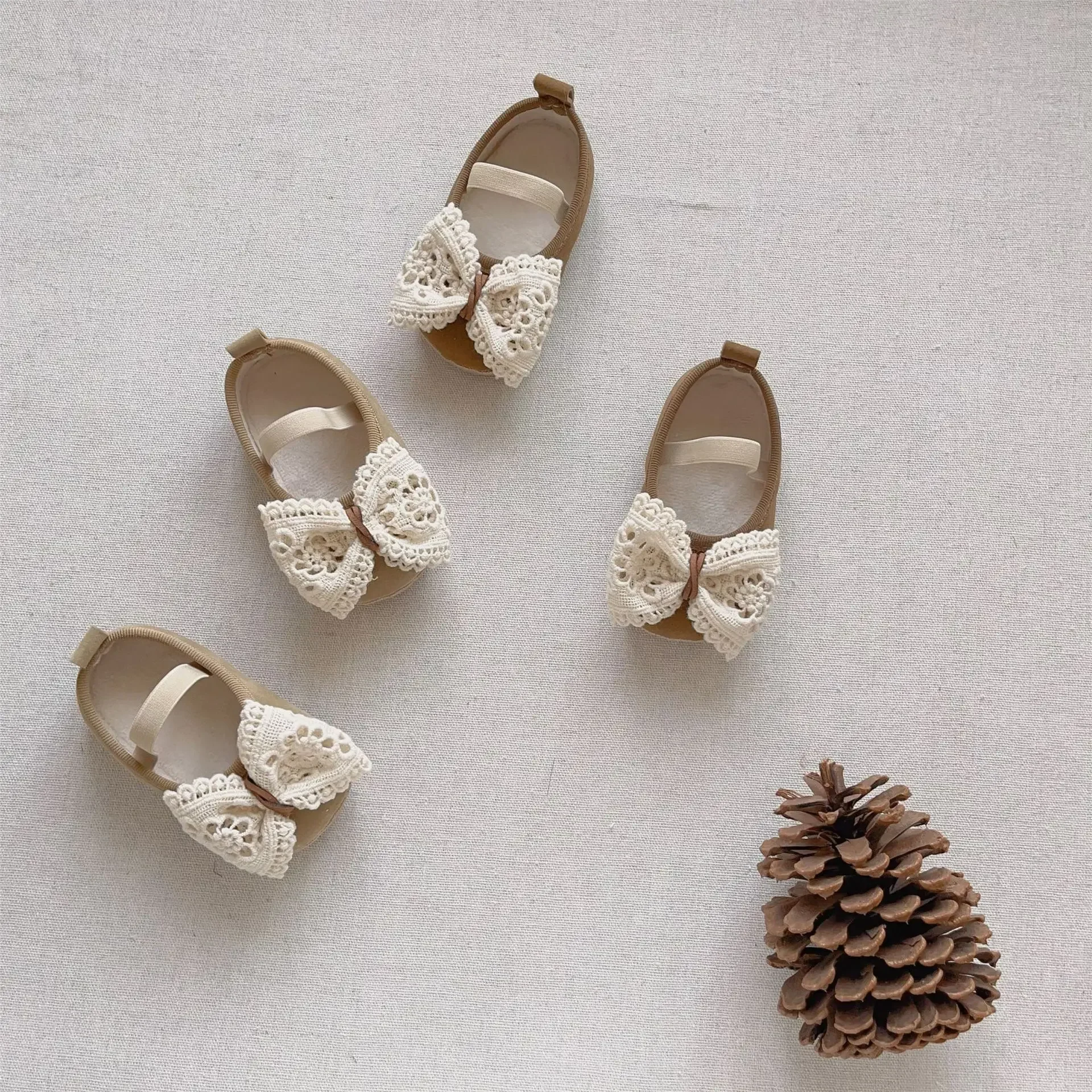 4537 Baby Shoes Autumn and Winter New Toddler Shoes Warm Velvet Non-slip Soft-soled