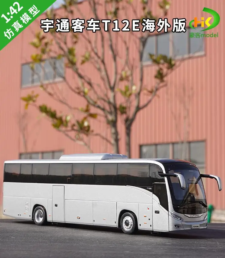 1:42 Original Factory Yutong Bus T12e T12 E Model Overseas Version