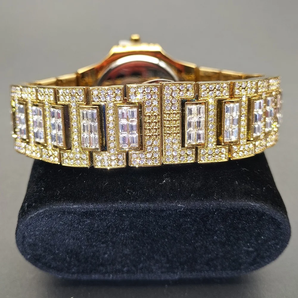 Nuovo orologio di marca superiore per uomo Orologio analogico in oro rosa con strass di cristallo con grande diamante, quarzo giapponese_voghion.com