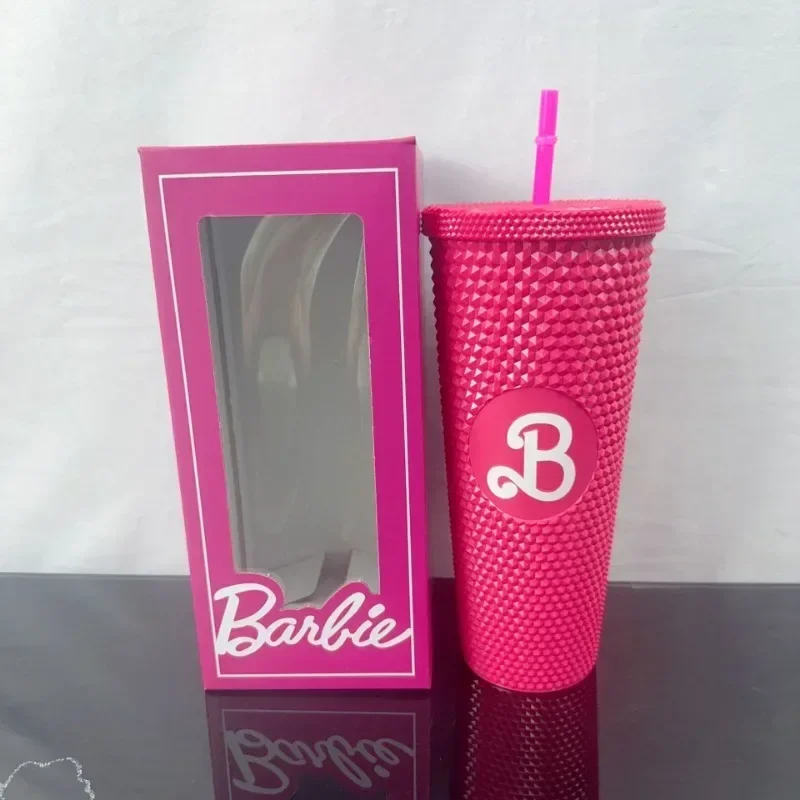 اكواب باربي الجميلة