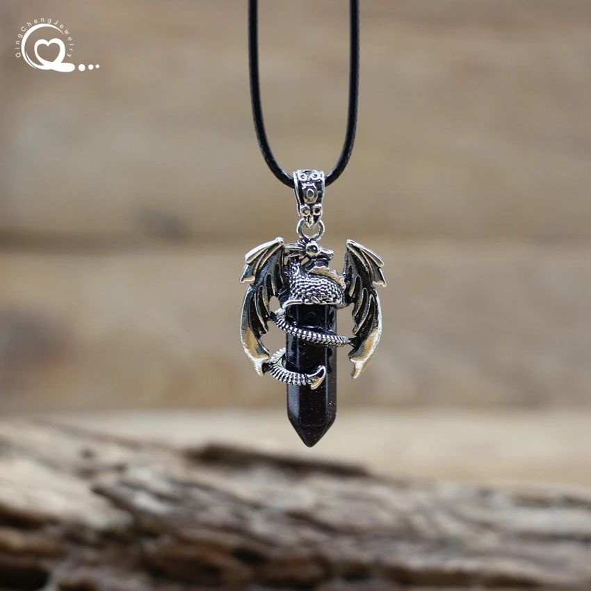 Pendentif Dragon Collier Dragon Avec Cristal Obsidienne - Main Image