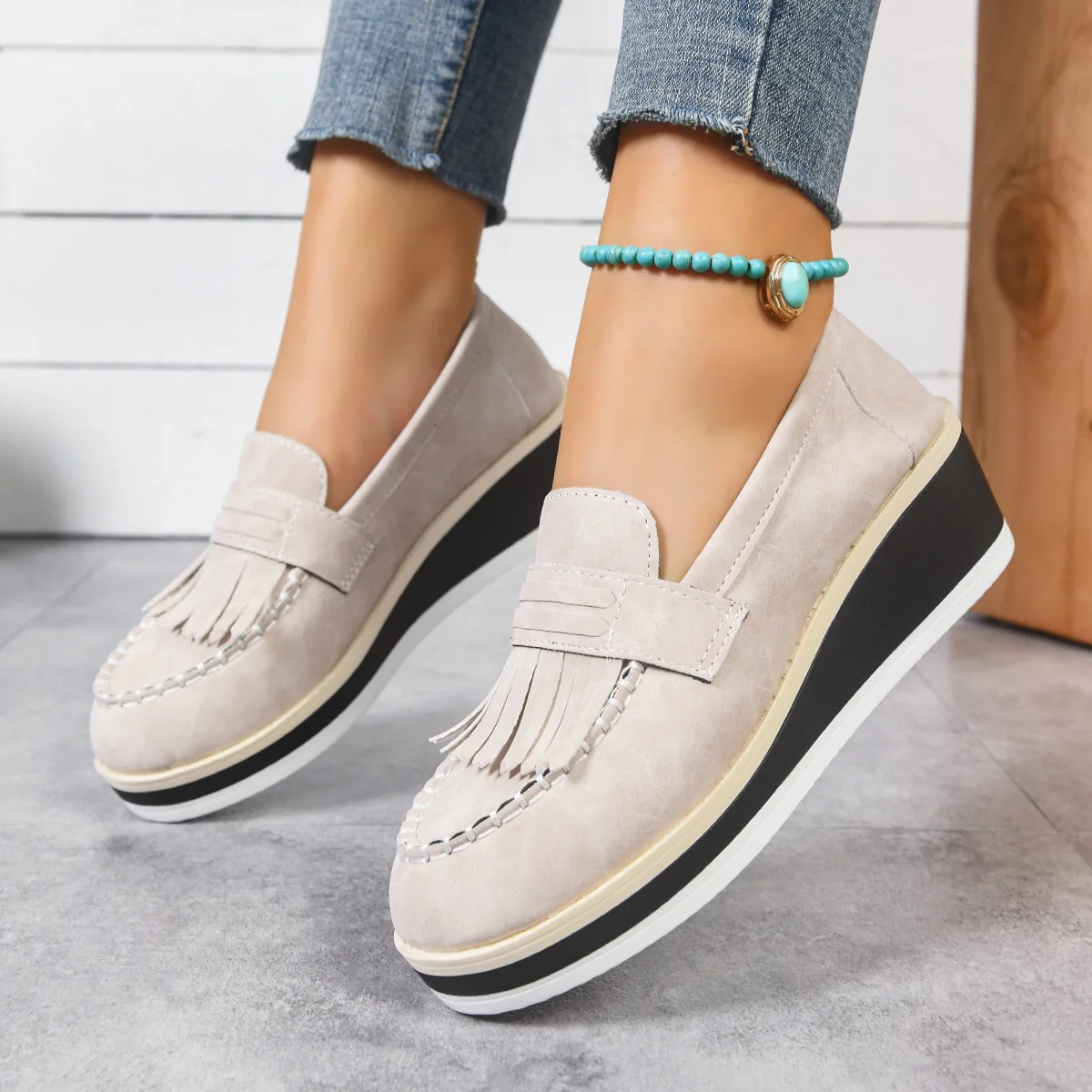 Black Loafers for Women Platform PU Leather Casual Shoes Woman Spring New Comfort Tassel Slip on Flats Single-shoe Plus Size 43
