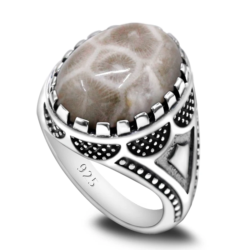 

Мужское кольцо ручной работы из серебра 925 пробы с натуральным золотым коралловым камнем