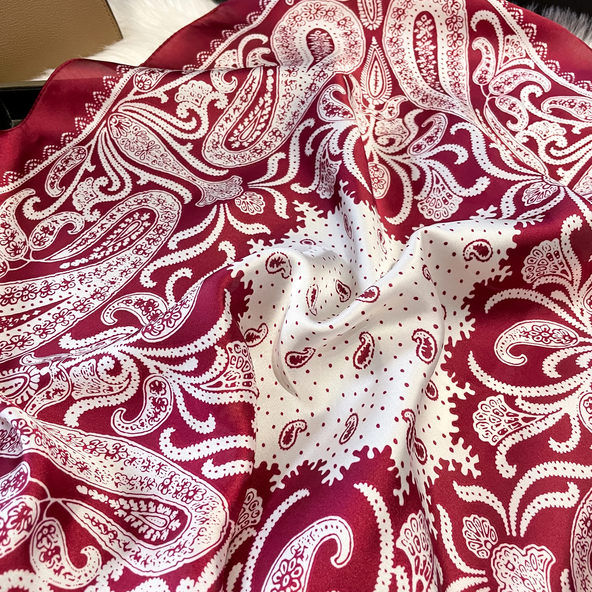 New Luxury Print 70*70cm Silk Square Scarf Women Soft Satin Hairband Neckerchief Tie Female Headband Foulard Bag Ribbon Gift