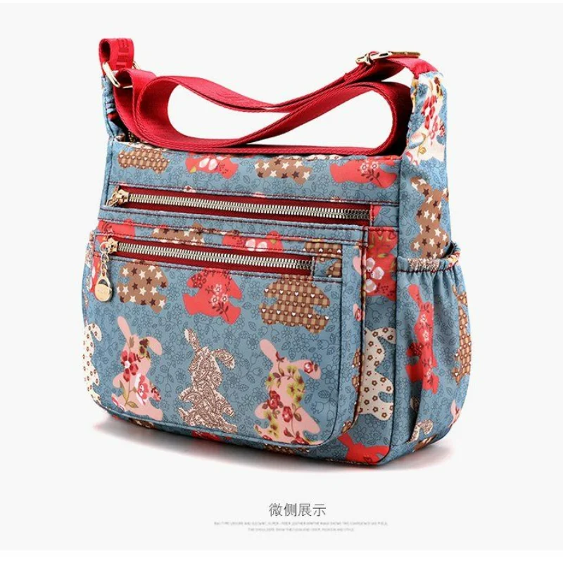 2023 New Women Bag Crossbody Bag Women Leisure Canvas Bag Multi-layered Shoulder Bag Large Capacity Middle-aged