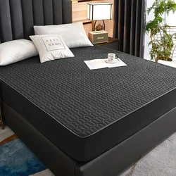Deluxe Waterproof Quilted Mattress Protector - Skin-Friendly and Thickened Bedspread Cover - 160x200x30cm (Black)