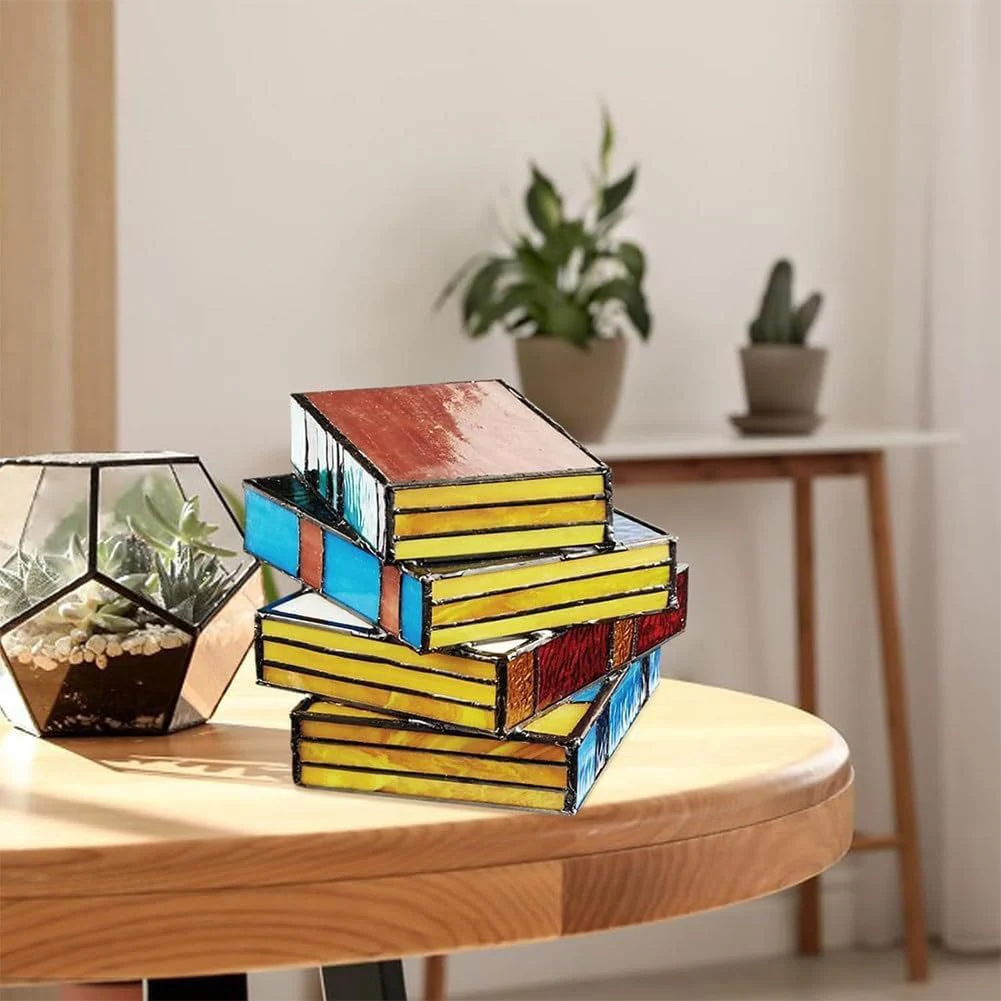

LED Book Lamps Retro Style Decorative Table Lamp Battery Powered Creative Bedside Lamp Night Light Perfect Gift for Home Office