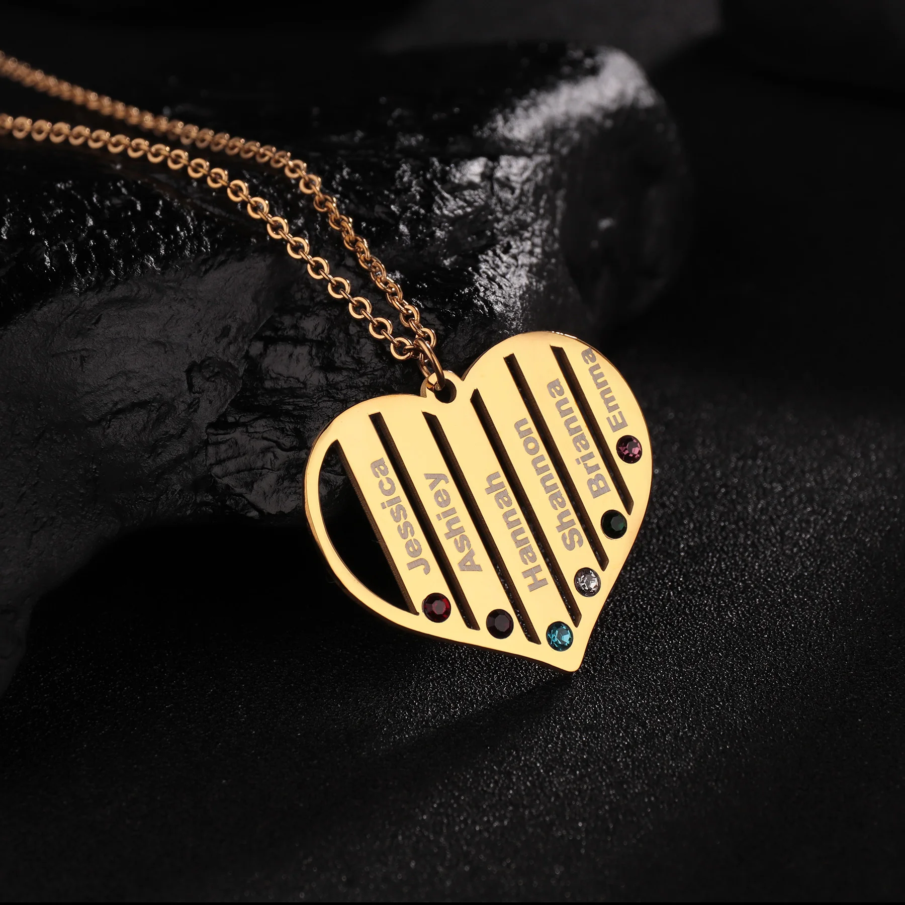 

Personalized Custom Heart Zircon Engrave Name Stainless Steel Jewelry Pendant Necklace Accessories for Women Birthday Party Gift