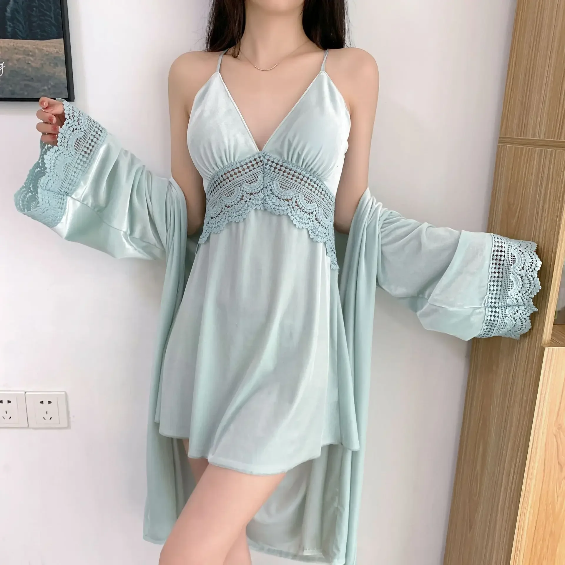 New Female's Autumn Winter Sexy Sling Gold Velvet Pajamas Long-Sleeved Ladies Nightgown Suit Large Size Home Wear Two-piece Sets