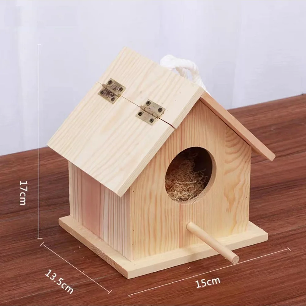 цена Toy bird nest parrot nest warm breeding box outdoor solid wood hanging nest bird house bird pet bird nest