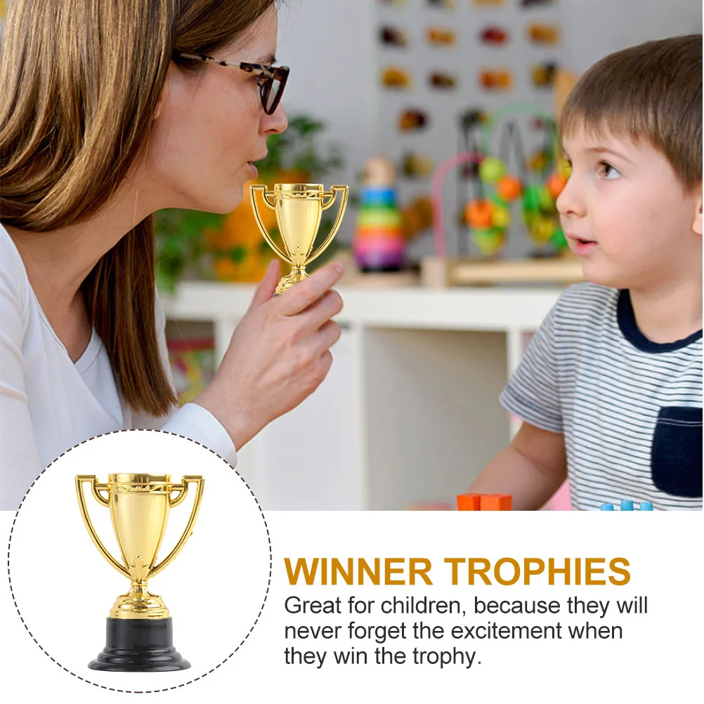 8/10/16/20pcs Mini Plastic Gold Reward Trophy Cup Soccer Medals Prize Cup Early Educational Toys Football Gifts, award medals,plastic trophy toys,football party toys