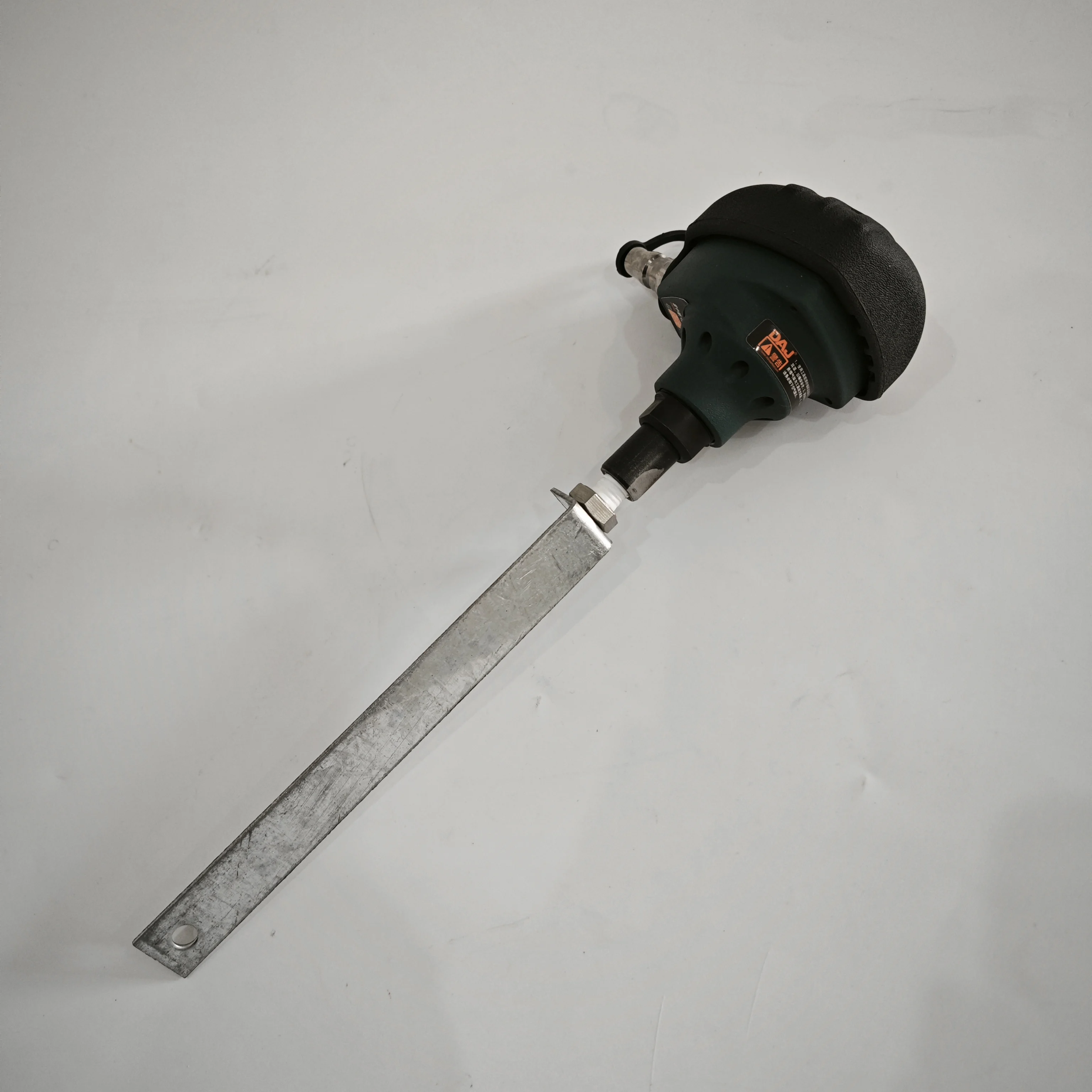 Handheld Pneumatic Inner Hole Waste Stripping Machine Carton Hole Waste Stripper detail image 2