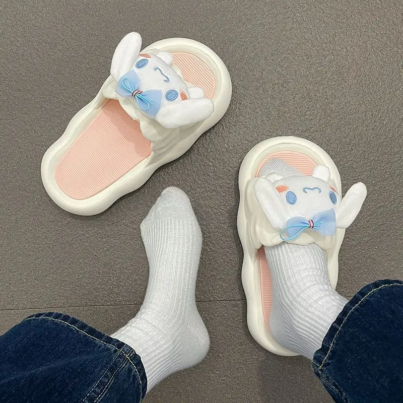 

Kawaii Sanrio/тапочки для пар летняя домашняя обувь Cinnamoroll My Melody с помпонами и помпонами милые мягкие сандалии подарок для девочек в стиле аниме