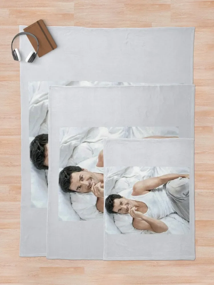 Chayanne  ���� �ٸ��� �ִϸ��̼� ���