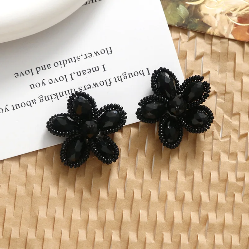 2 Teile/los Weiß Schwarz Kleine Perlen Blume Patches Applique Nähen auf Perlen Ohrring DIY Zubehör Kleidung Schuhe Taschen Patches – Detail 6