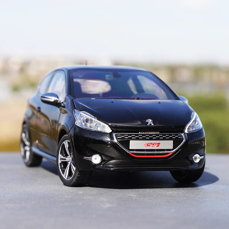 

NOREV 1/18 2013 PEUGEOT 208 GTI Collection of Simulation Alloy Car Model Children Toys
