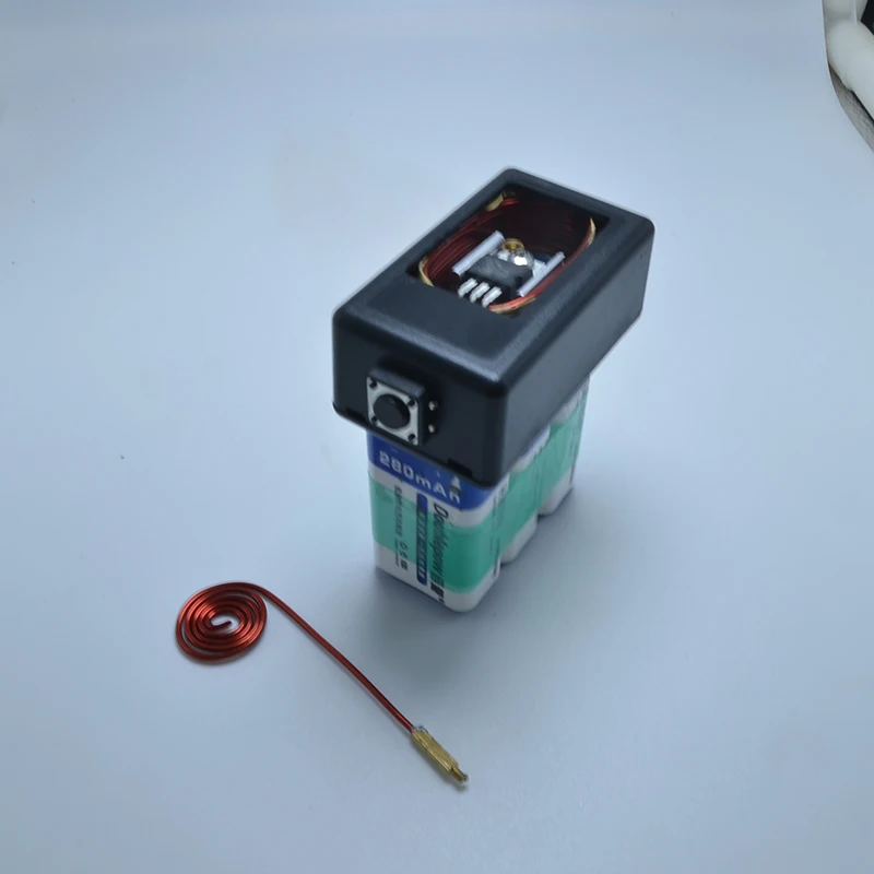 

High frequency wireless pulse High power Tesla coil Transmitter coil voltage generator Game LAMP
