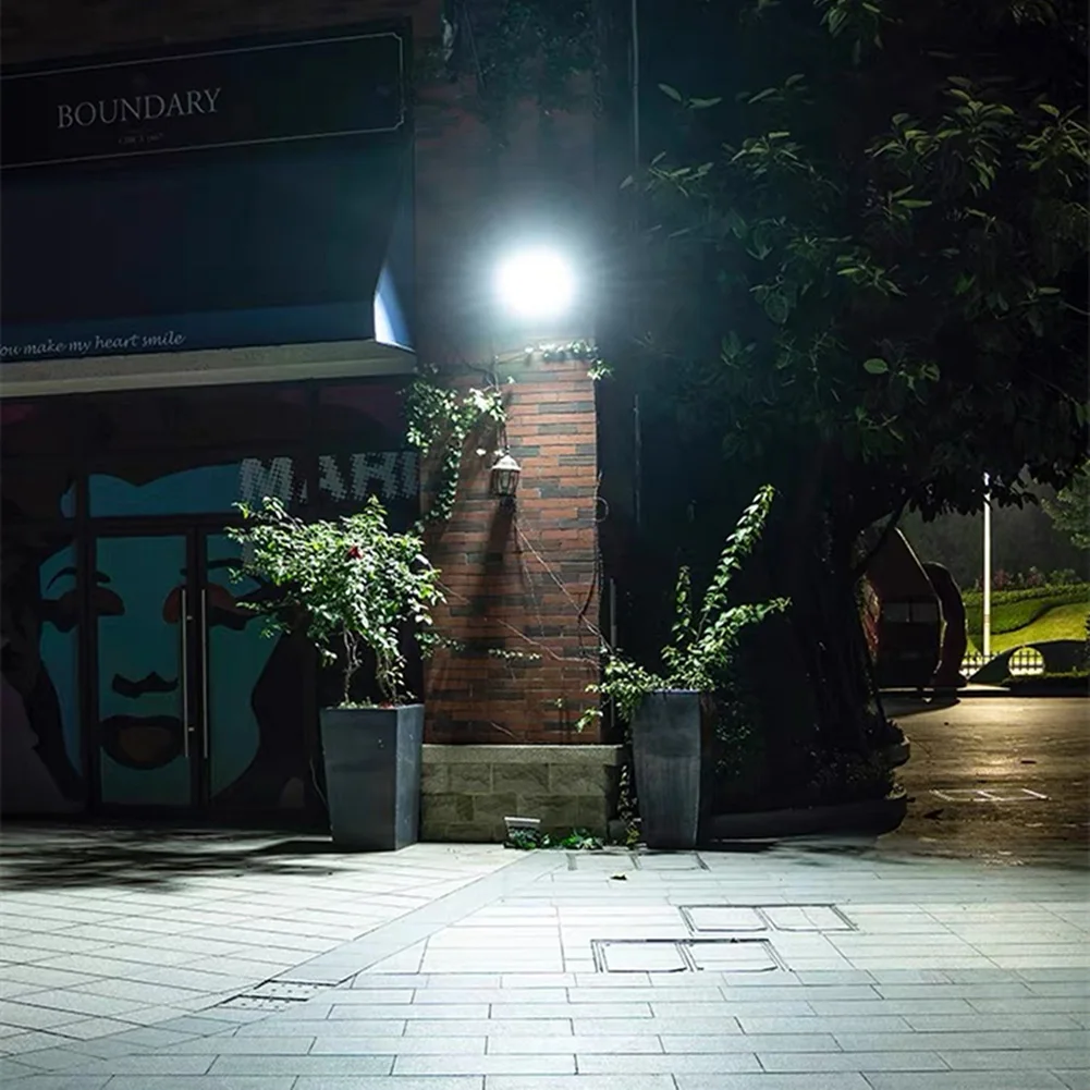 태양광 투광등, 해 질녘부터 새벽까지 켜지는 LED 조명, 리모컨 포함, 마당, 파티오, 차고, 현관용 태양광 벽등