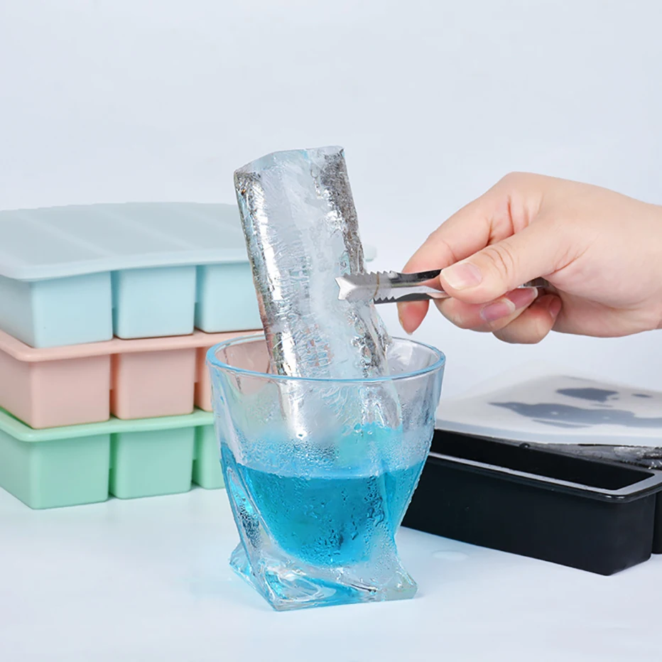 Large Collins Ice Cube Tray with Lid for Whisky Cocktail Bottles