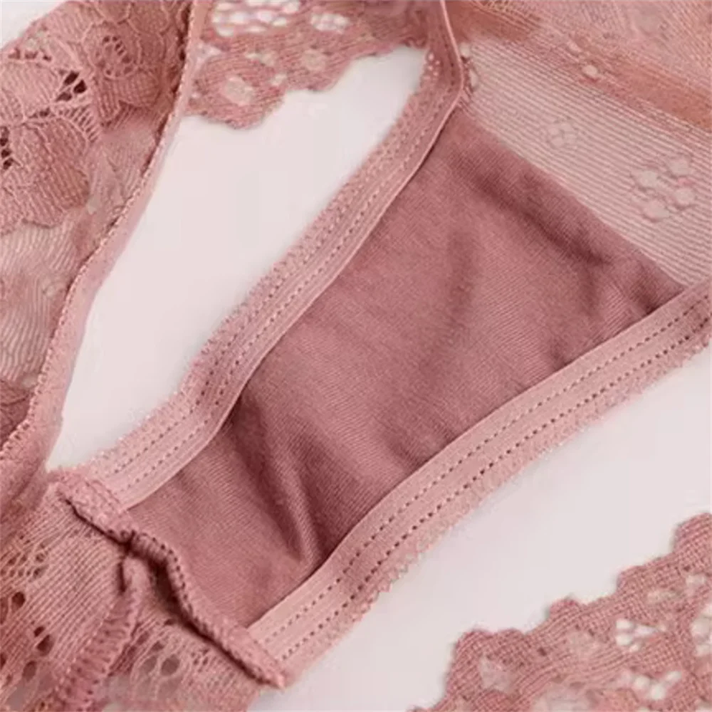 Women Panties Seamless Lace Cotton Crotch Hollow Out Floral Thongs