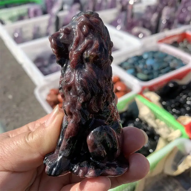 Natural Garnet Lion Carving  Animal Ornaments Statue Gift Healing Gem Crafts For Home Decoration 1PCS 5