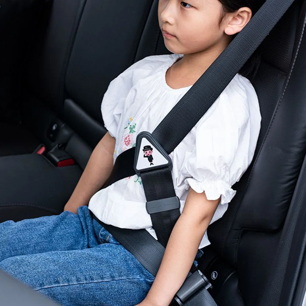 

1pc Child Seat Belt Adjuster Protect The Child\\'s Riding Safety 300*60mm ABS Plastic Anti-Neck Neck Belt Positioner