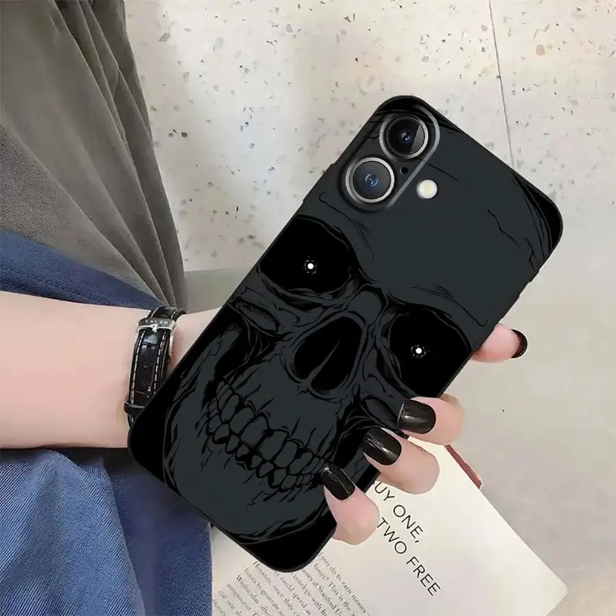 Sleek Black Skeleton Skull Design Phone Cover