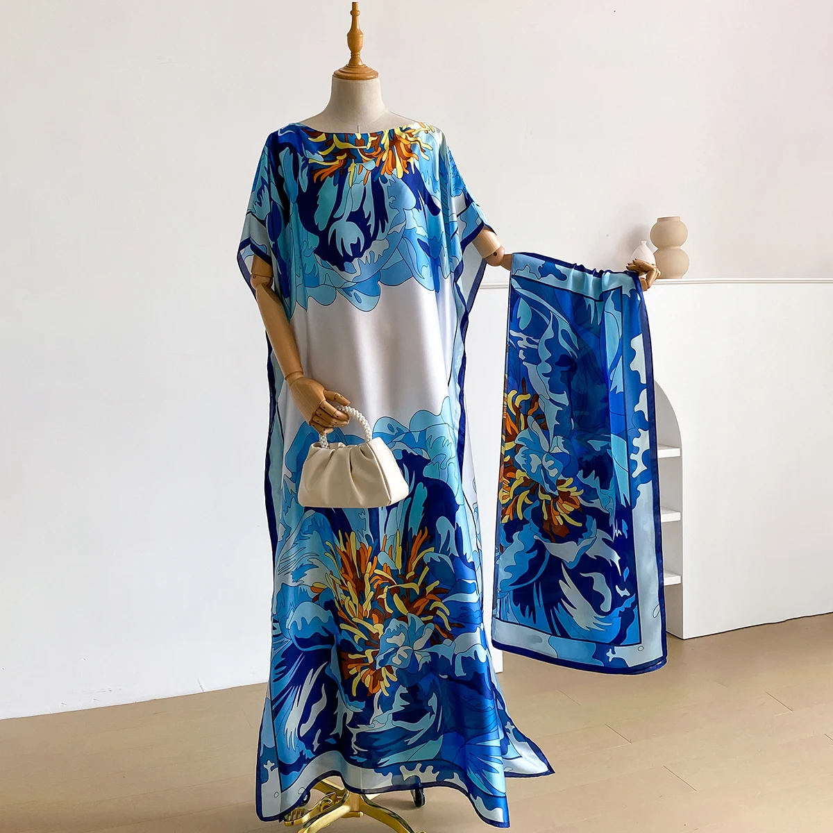 New 2025 Dubai Abaya For Women Summer Short Sleeve Cotton Dress Gold Stamping Loose Lady Maxi Islam African Dress With Big Scarf