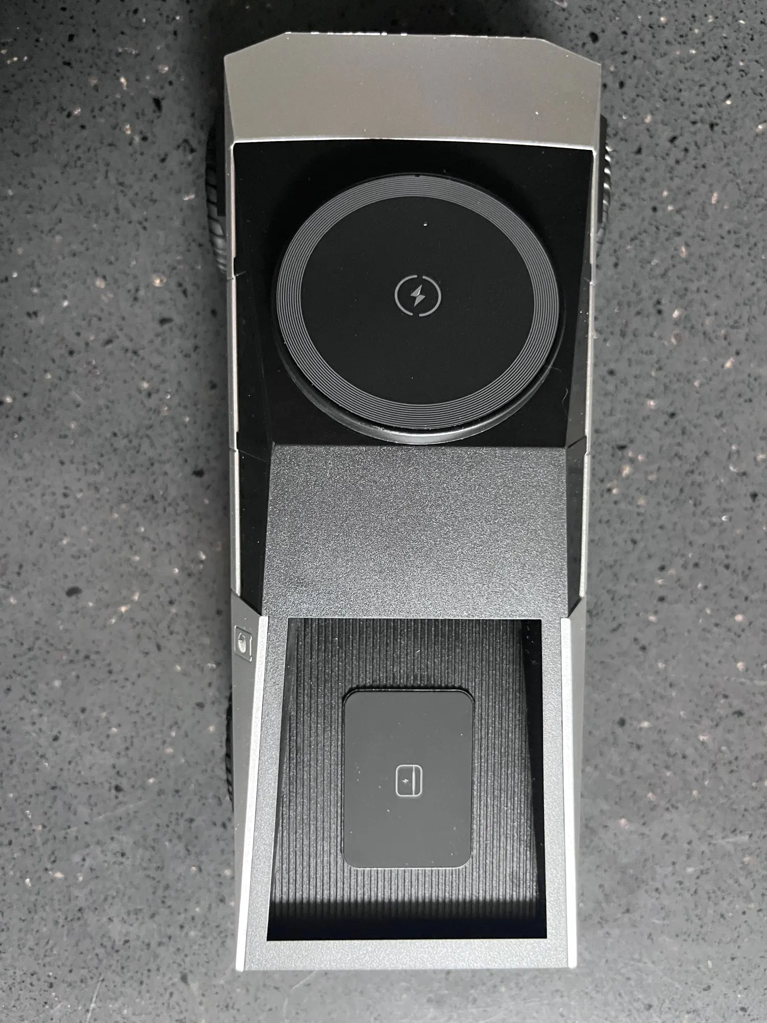Housyfeel™ Cybertruck 3 in 1 Magnetic Fast Wireless Charger