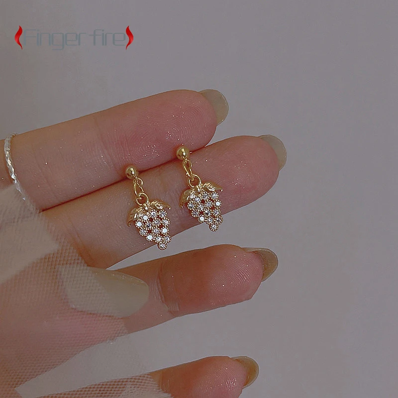 

Simple Gold Plated Grape Shape Female Earrings Anniversary Gift Beach Party Noble Jewelry