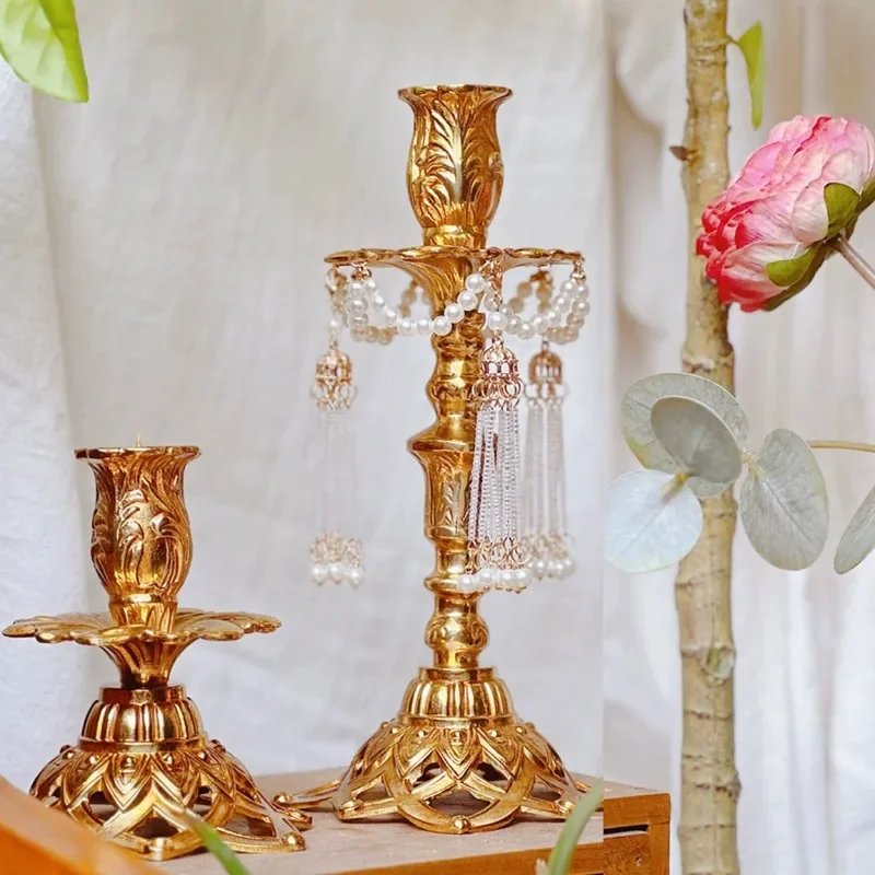

European Vintage Pure Copper Carved Candle Holder French Candle All-copper Home Ornaments To Decorate The Dining Table