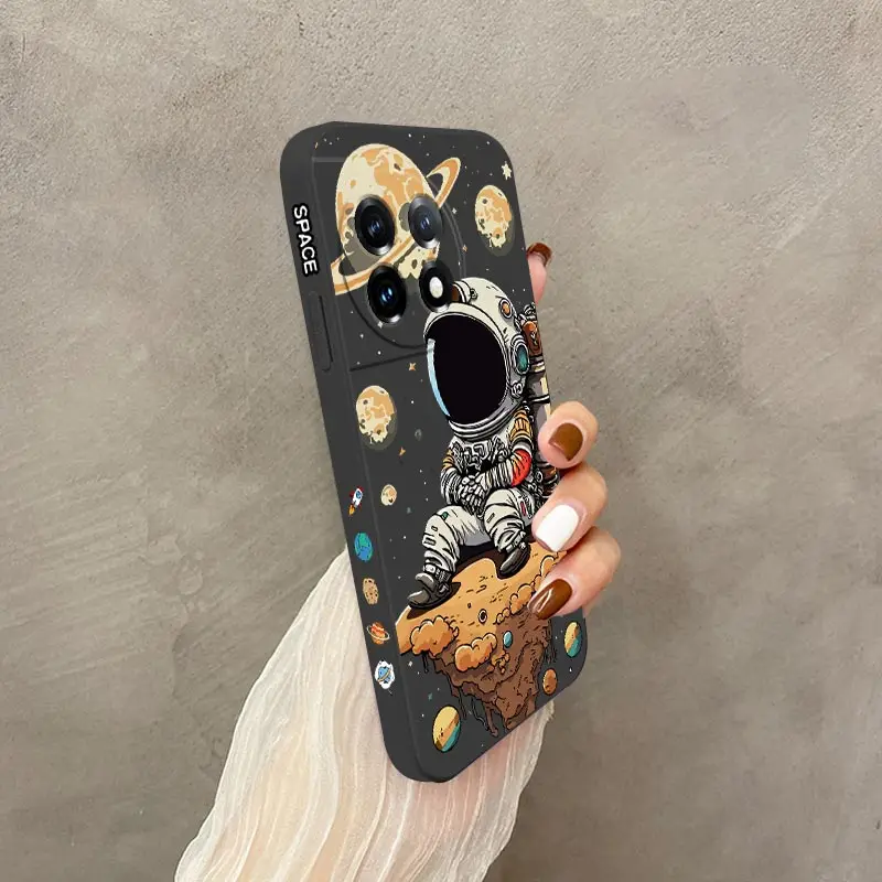 Saturn-Themed Cute Child Silicone Phone Case - Adorable and Durable Protection