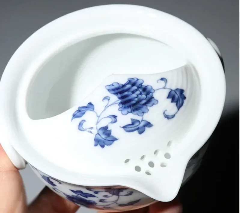 . Porcelain tea set includes 1 pot and 1 cup, high quality elegant gaiwan, beautiful and easy teapot. Cup of coffee