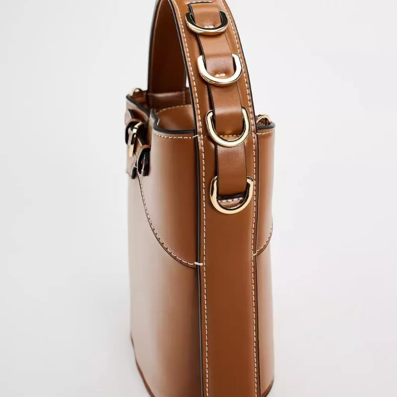 Fashion PU Leather Underarm Bags Women Clutch Handbags Single Shoulder Bag Ladies Trendy Simple Hobos Bag Female Totes