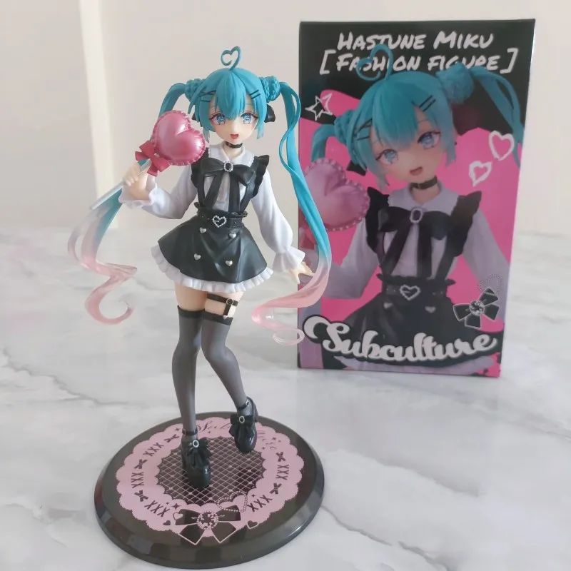 初音ミクのアクションフィギュアオリジナルのおもちゃ主流のファッション潜水艦収集可能なクリスマスプレゼント